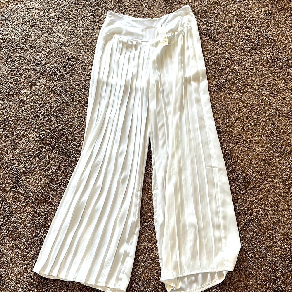 Agaci pleated zip up dress pant size M
